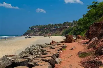 Beachfront Villa with Glass Villa features in Kovalam